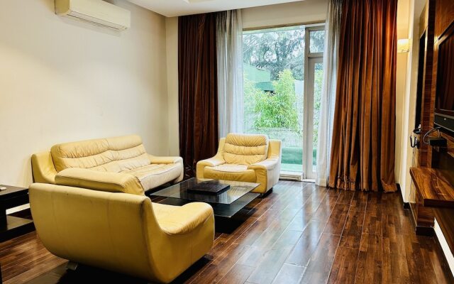 Bel-La Monde Hotel Chhattarpur South Delhi