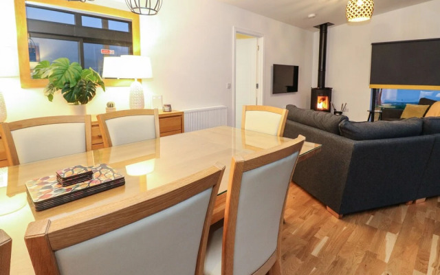 2 Strathtay Lodges