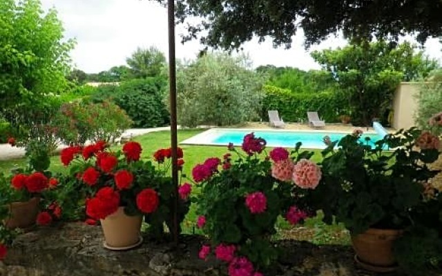 La mordorée