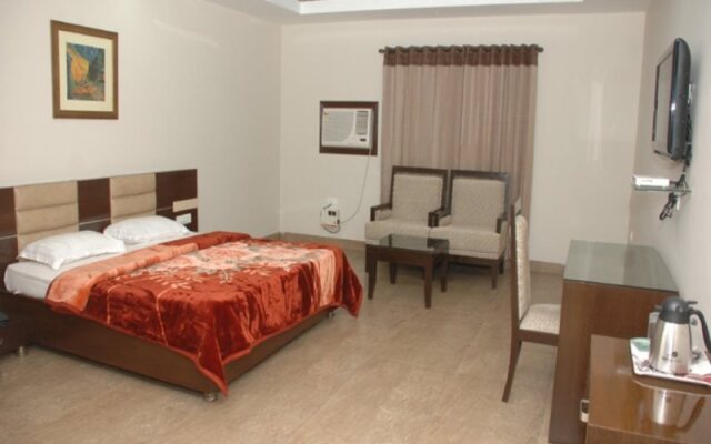 Hotel Aman's Inn