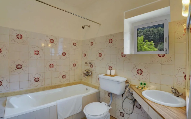 Hotel Heevan Pahalgam