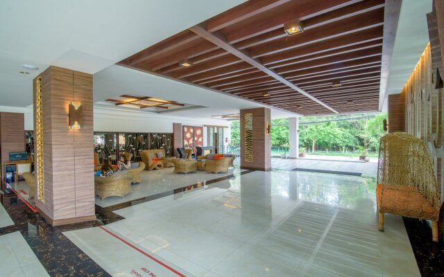Golden Beach Cha-Am Hotel