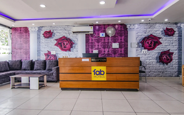 Fabhotel The Orient