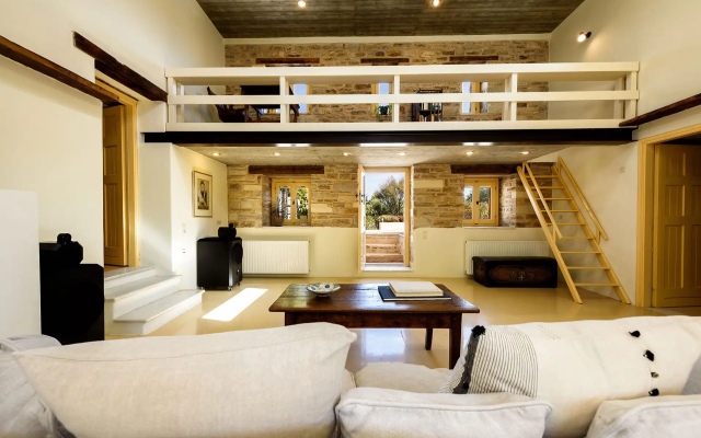 Aria Paros Residence