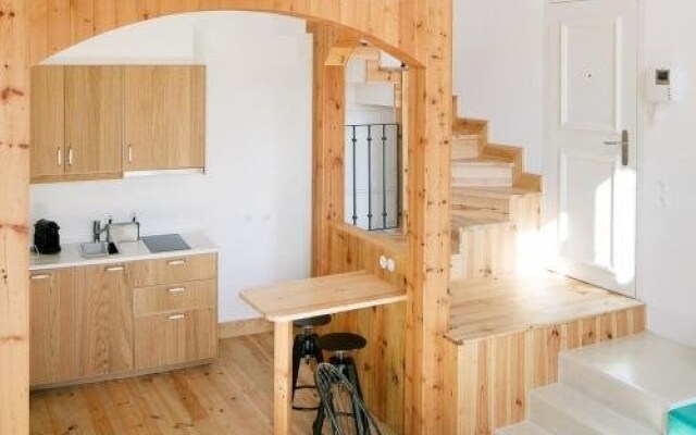 Old Town Deluxe Duplex Suite