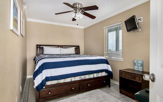 Seascape 2204 1 Bedroom 1 Bathroom Condo