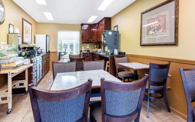 Quality Inn Arab Hwy 231