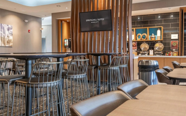 SpringHill Suites by Marriott Woodbridge