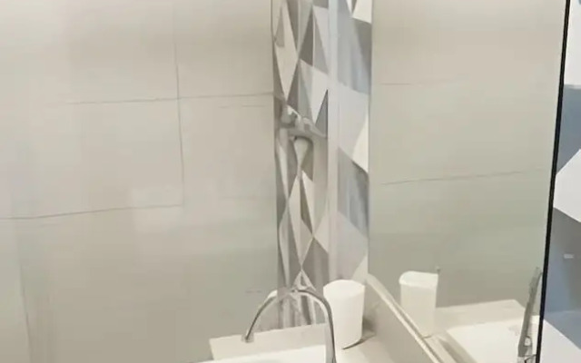 Studio Copacabana a 100 metros da Praia