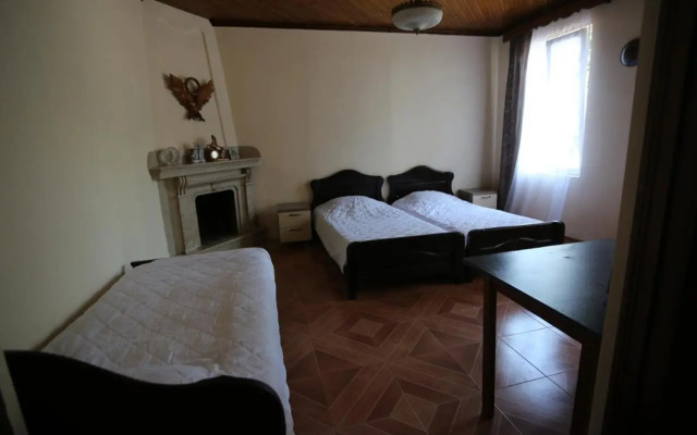 Talo's Guest House