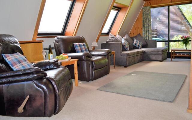 Loch View Lodge
