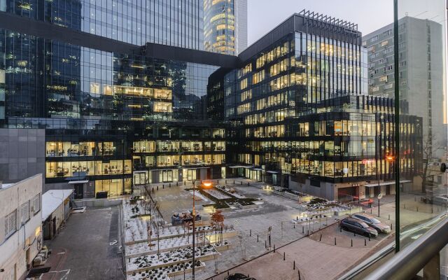 Lumina Apart hotel in the Center of Warsaw
