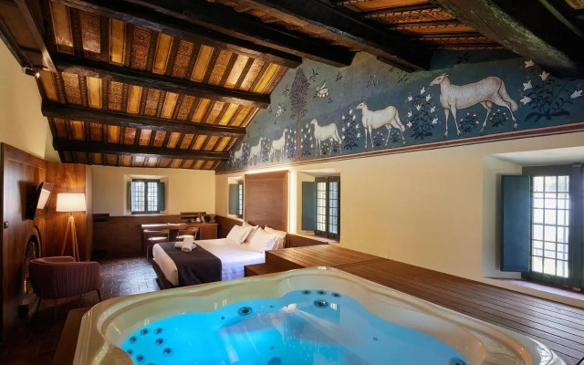 La Loggia Historic Resort