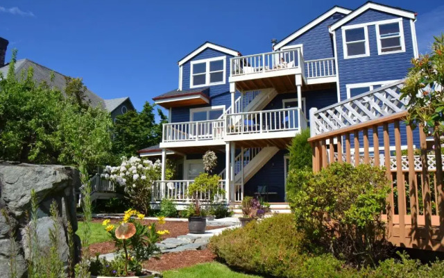 The Heron Inn & Day Spa