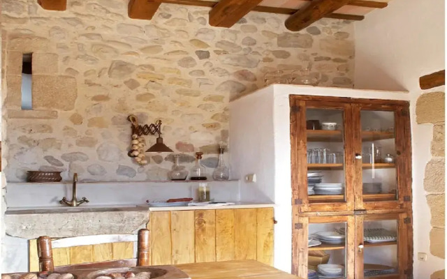 Traditional Estate From the XIV Century, With Swimming Pool