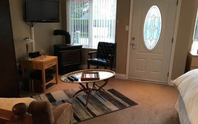 Corbett Guest Suites