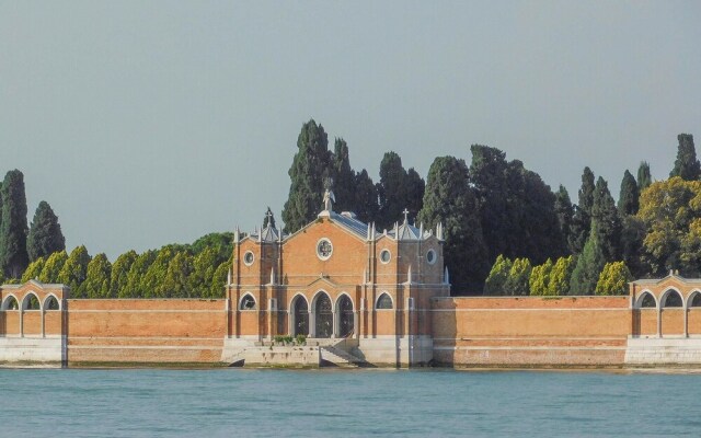 Beautiful Apartment in Venezia With Wifi and 1 Bedrooms