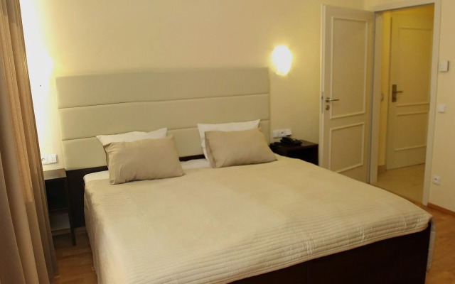 Hotel Unique