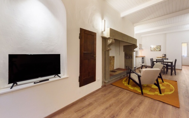 Uffizi 3 bedrooms by Mmega