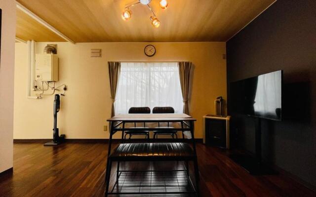 リノベーション済み室内新築　Service Apartment Sapporoザ・ハウス4LDK86㎡