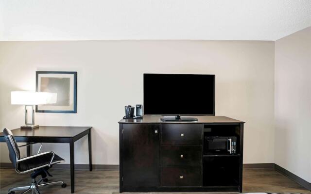 La Quinta Inn & Suites Lebanon