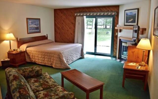 Whitetail Lodge