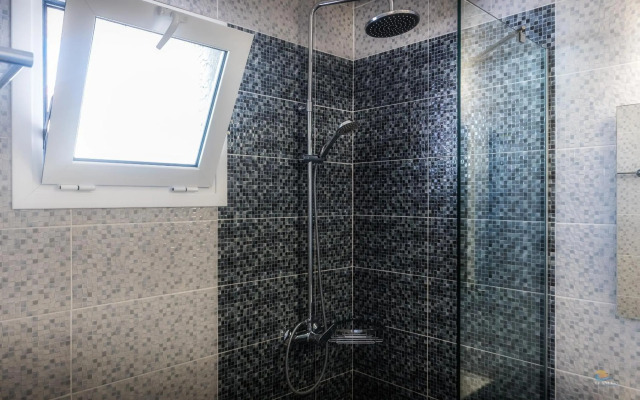 Chandris Apartments