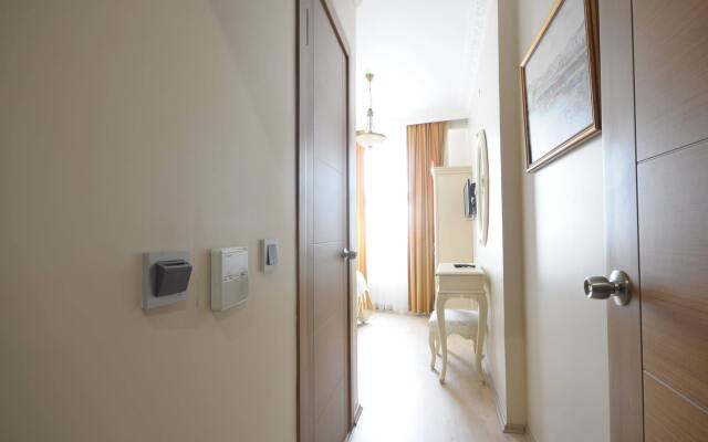 Pera Life Premium Hotel