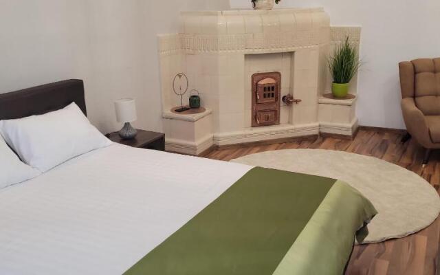 B8 - Spacious, Charming Apartment in Central Sibiu