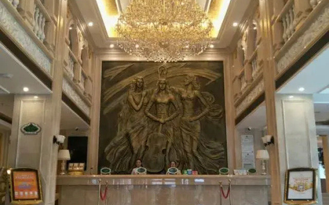 Vienna Hotel (Shenyang Central Street)