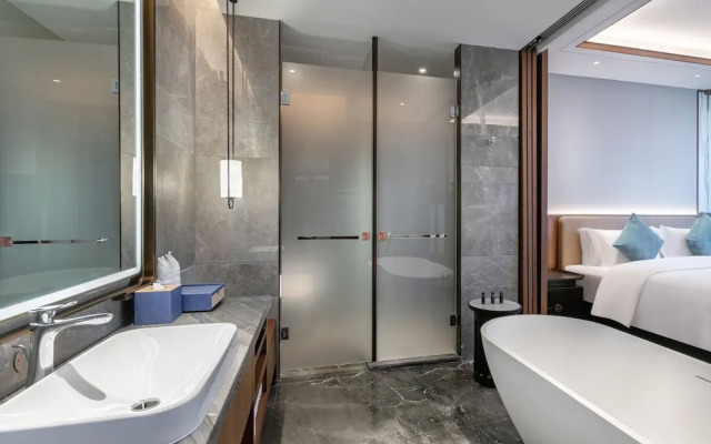 Grand Guizhou Park Hotel