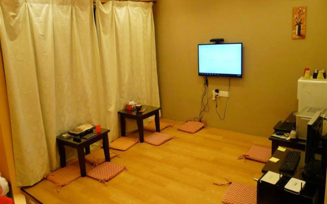 OYO 89881 V Stay Guesthouse
