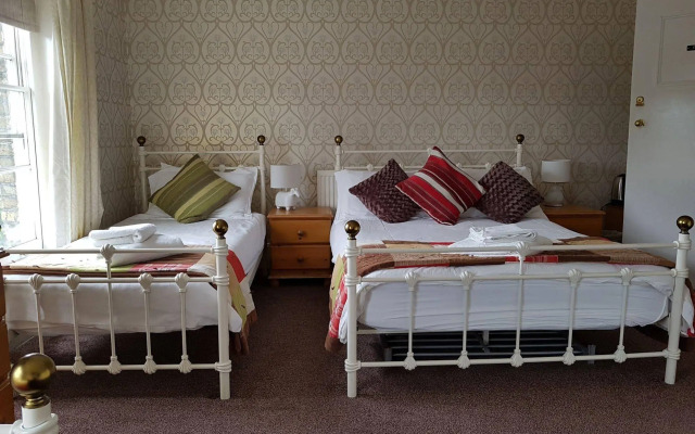 Castle Guest House