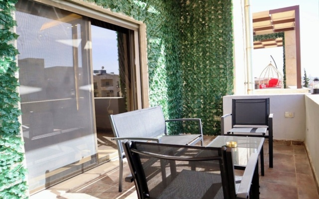 Abdoun Rooftop 2bedroom Kh&sh 02
