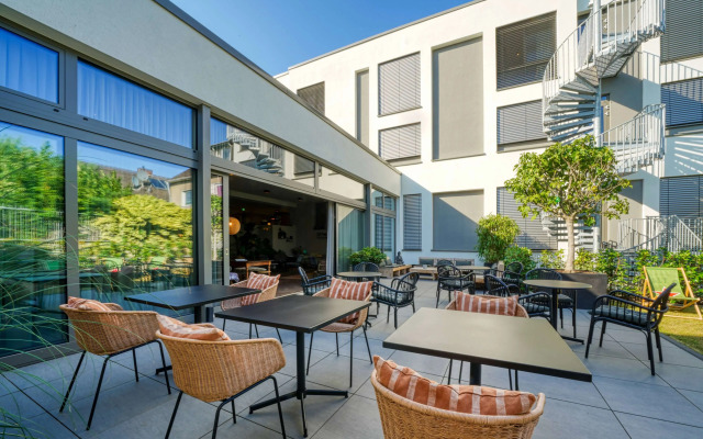 Vienna House Easy by Wyndham Bonn