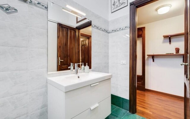 Modern and Bright Flat/5 Guests/close to Vatican