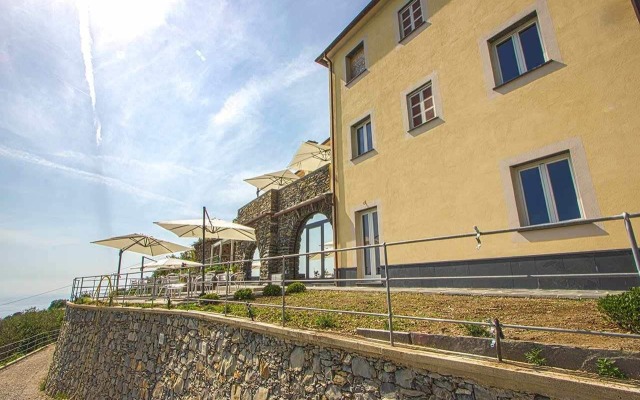 Oltremare Guest House