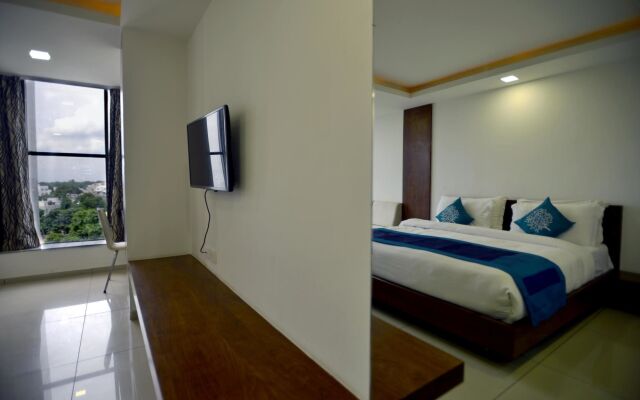 OYO Premium Circuit House Vadodara