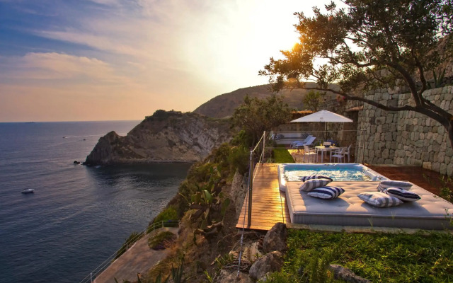 Costa Del Capitano Seaside Villas