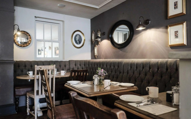The Swan Hotel