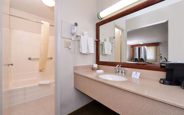 Best Western Airport Inn