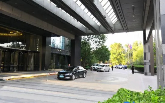 Zhongmao Haiyue Hotel