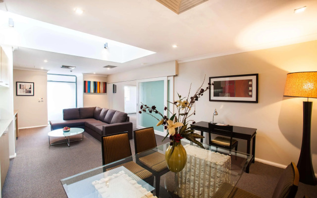 Ramada Hotel & Suites Sydney Cabramatta