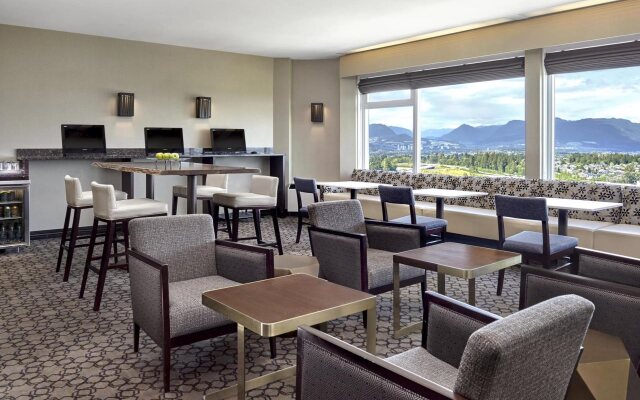 Sheraton Vancouver Guildford Hotel