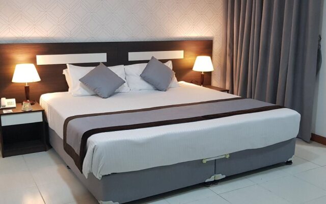 Nova Park Hotel