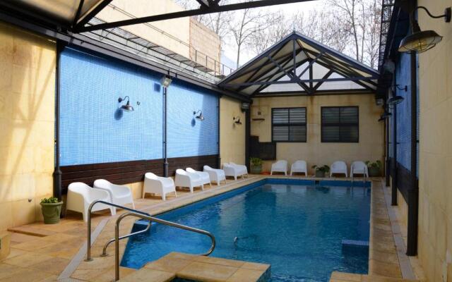 Hotel Leoncia