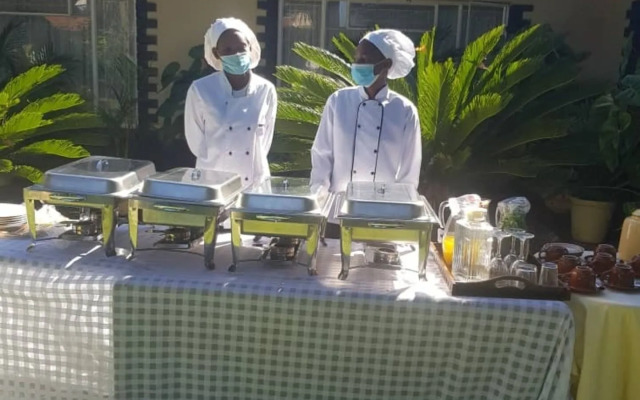 Charming 6-bed House With Swimming Pool in Harare