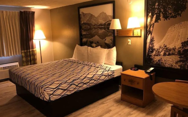 Wyo Inn