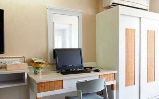Ziyou Island Hotel