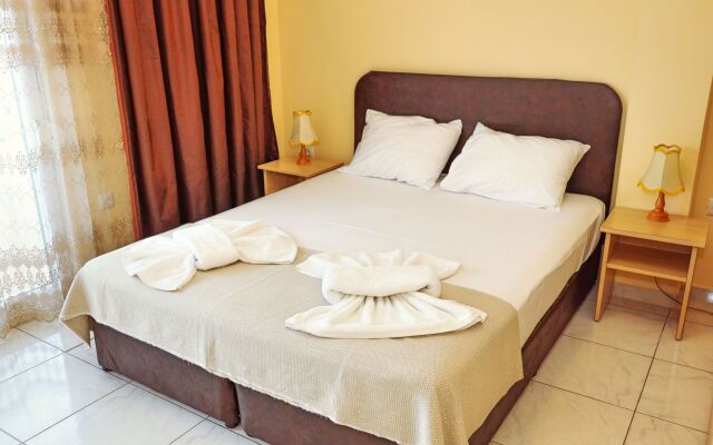 Golden Deer Apartments